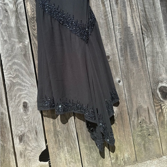 J Kara Black Silver Beaded Asymmetrical Cami Dress With V Neck size 8 like new - Picture 6 of 15